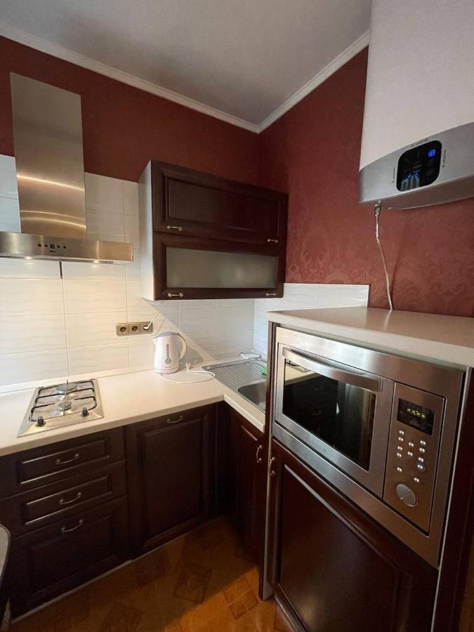 One Bedroom Kreschatik Str 4 Kiev Exteriör bild